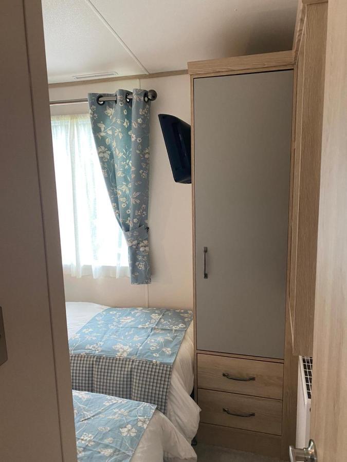 Lake District Prestige Caravan, 3 Bedrooms, Sleeps 8 On Haven Holiday Park Flookburgh Zewnętrze zdjęcie